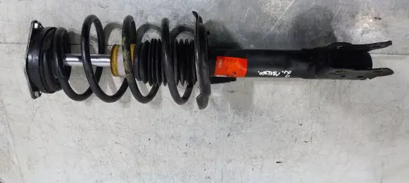 Mercedes-Benz A W169 Front shock absorber/damper