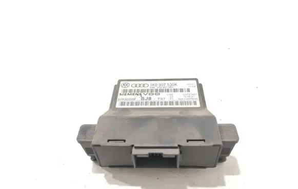 Volkswagen Golf V Gateway control module 1K0907530K 1K0907951