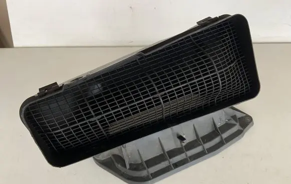 Audi A8 S8 D4 4H Air intake duct part 4H1819904A