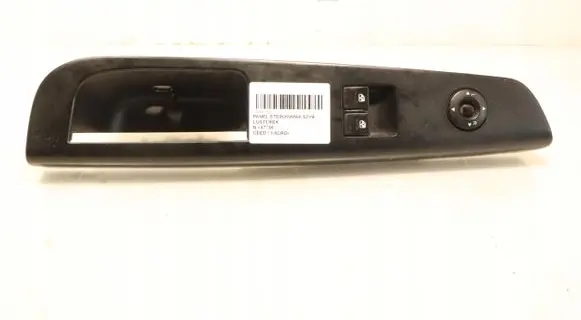 KIA Ceed Electric window control switch 93570-1H020