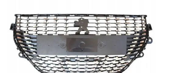 Peugeot 208 II Front bumper upper radiator grill 9841999880