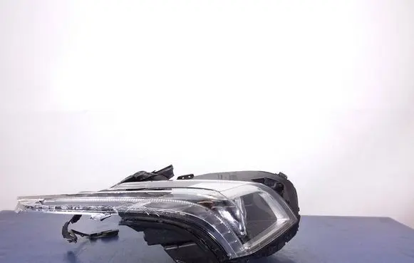 Cadillac CTS Headlight/headlamp 23211666