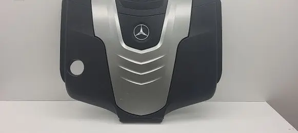 Mercedes-Benz GLC X253 C253 Engine cover (trim) A6420108309