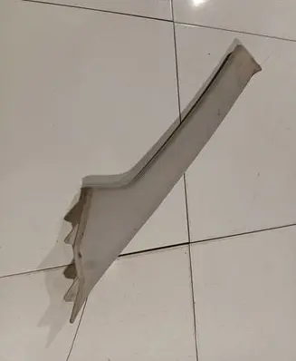 Toyota Corolla Verso AR10 (C) pillar trim 622120F010