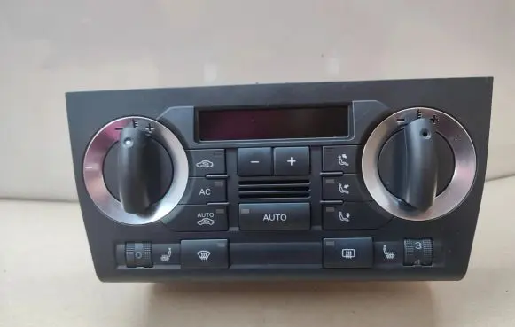 Audi A3 S3 8P Climate control unit 8P0820043BD