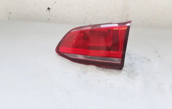 Volkswagen Golf VII Tailgate rear/tail lights 5G9945094E L90056143