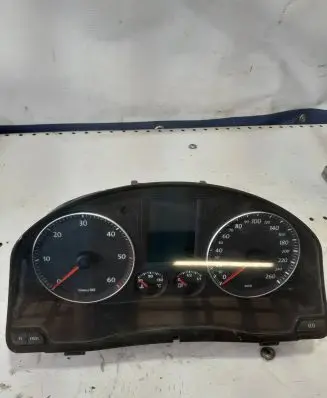 Volkswagen Golf V Speedometer (instrument cluster) 1K0920864B V0010000 0800736778