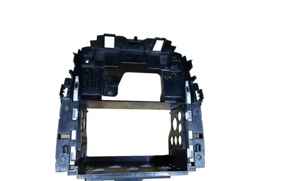 Mercedes-Benz R W251 Radio/GPS head unit trim A2516800014