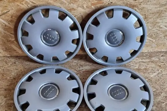 Audi A4 S4 B7 8E 8H R16 wheel hub/cap/trim 4B0601147D