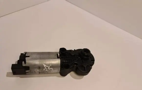 Opel Signum Seat adjustment motor 9448132K 404748