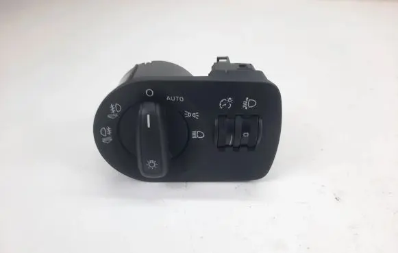 Audi A1 Light switch 8X1941531R