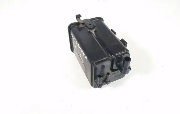 Active carbon filter fuel vapour canister