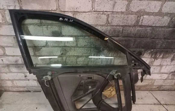 Audi A3 S3 8L Front window lifting mechanism without motor