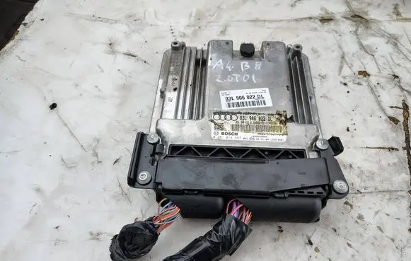 Audi A4 S4 B8 8K Engine control unit/module 03L906022DL