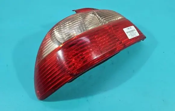 Toyota Avensis T220 Rear/tail lights IMPRK1490433