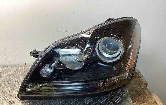 Mercedes-Benz ML W164 Headlight/headlamp A1648201359