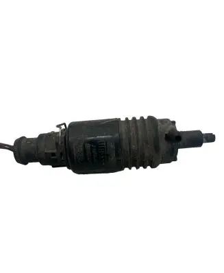 Audi 80 90 S2 B4 Windscreen/windshield washer pump 4A0955651
