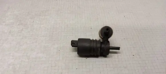 Seat Alhambra (Mk1) Windscreen/windshield washer pump 1H6066861