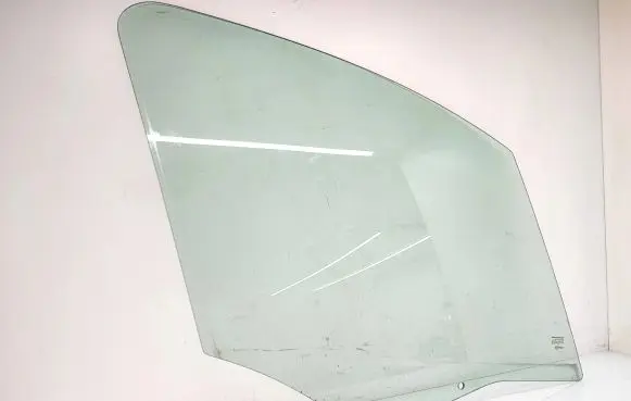 Peugeot Partner Front door window glass four-door E000269 DOT249AS2M24