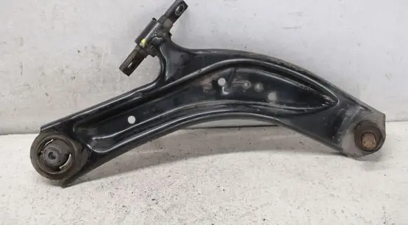Nissan X-Trail T32 Front lower control arm/wishbone 6610