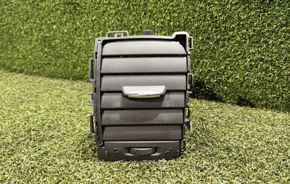 Opel Vivaro Dash center air vent grill 226979