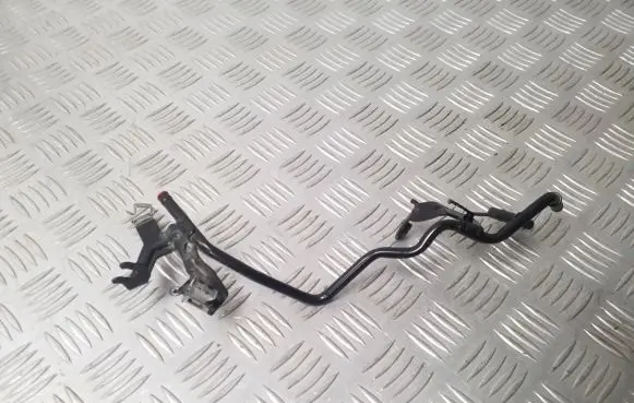 Volkswagen Golf VII Brake vacuum hose/pipe 04L121070AB