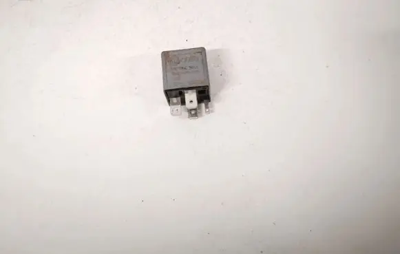 Skoda Octavia Mk1 (1U) Other relay 1j0906381a v23134-b63-x396