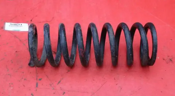 Jeep Grand Cherokee (WK) Front coil spring