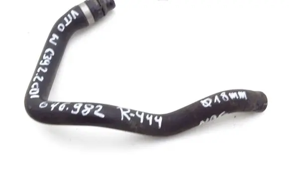 Mercedes-Benz Vito Viano W639 Engine coolant pipe/hose A6398325023