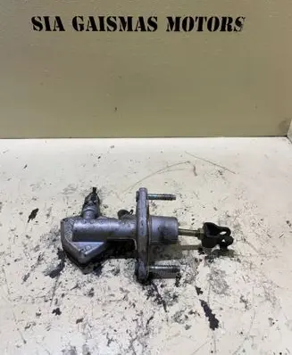 Honda Accord Clutch master cylinder 