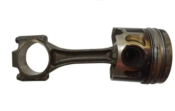 Volkswagen Caddy Piston with connecting rod
