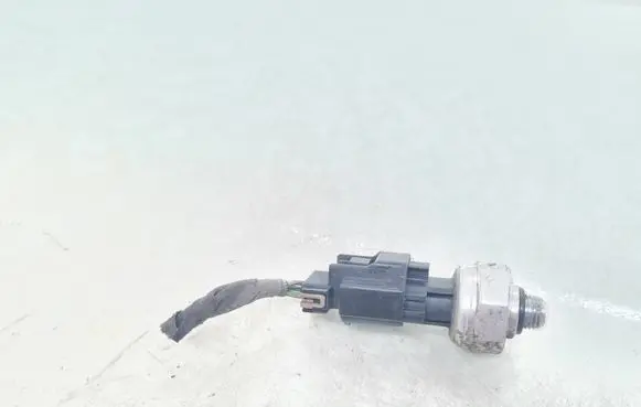 Air conditioning (A/C) pressure sensor
