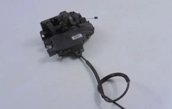Skoda Octavia Mk2 (1Z) ESP (stability program) switch 1U0927134