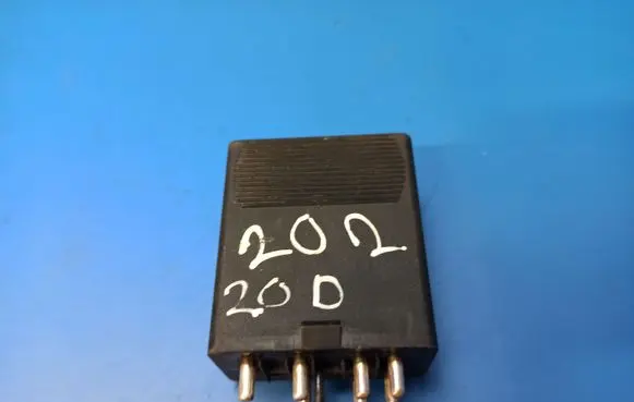 Mercedes-Benz C W202 Other relay 0135454932 05999662