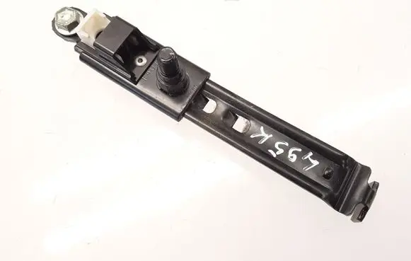 Toyota Avensis T250 Seat belt adjustment motor F4075