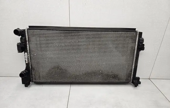 Skoda Octavia Mk3 (5E) Coolant radiator 5Q0121251EC