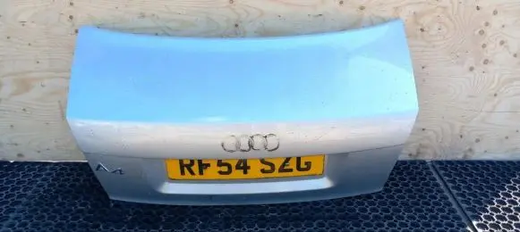 Audi A4 S4 B6 8E 8H Tailgate/trunk/boot lid