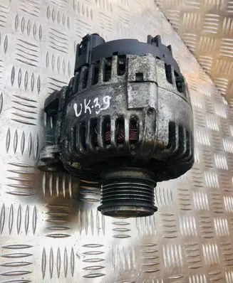 Volkswagen Golf V Generator/alternator 06F903023C