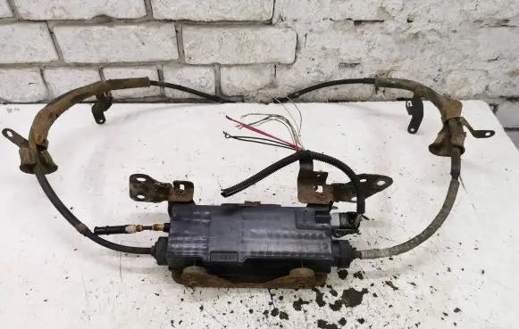 Renault Laguna III Hand brake control module 