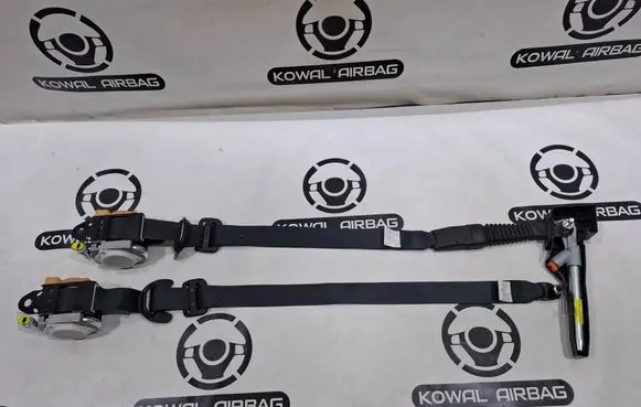 Infiniti FX Front seatbelt TKAH2EG512 TKAH2EG578 1059755