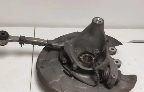 BMW 2 F22 F23 Rear wheel hub 33322284146 33412284149