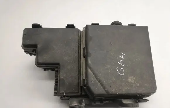 Nissan Qashqai Fuse box set 284B75NA1A
