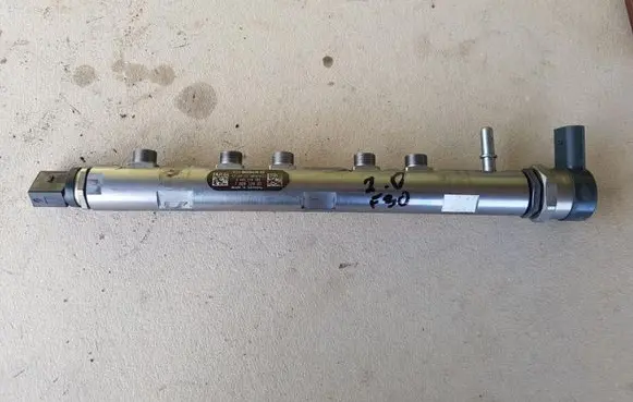 BMW 1 F20 F21 Fuel main line pipe 0445214183