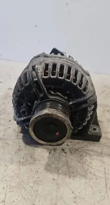 Volvo V50 Generator/alternator 30667787 0124525060
