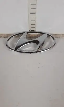 Hyundai ix20 Manufacturer badge logo/emblem 1k9919492b