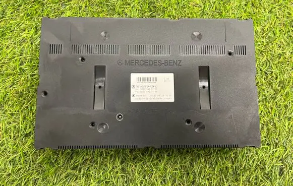 Mercedes-Benz S W221 SAM control unit A2215402462