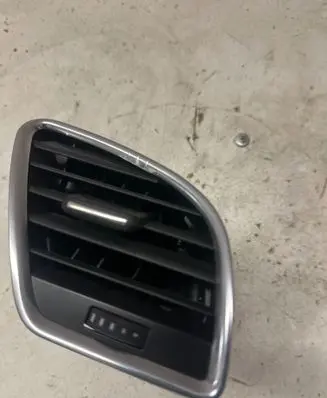 Dashboard side air vent grill/cover trim
