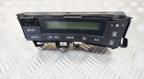 Toyota Prius (XW30) Climate control unit 5590047020