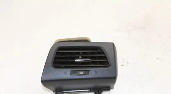 Honda CR-V Dashboard side air vent grill/cover trim 77620TA0A