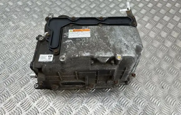 Toyota Auris E180 Voltage converter inverter G920076030